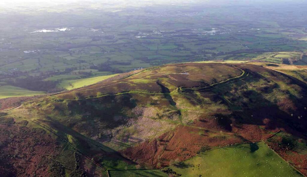 Clwydian Range AONB Home - Clwydian Range and Dee Valley AONB